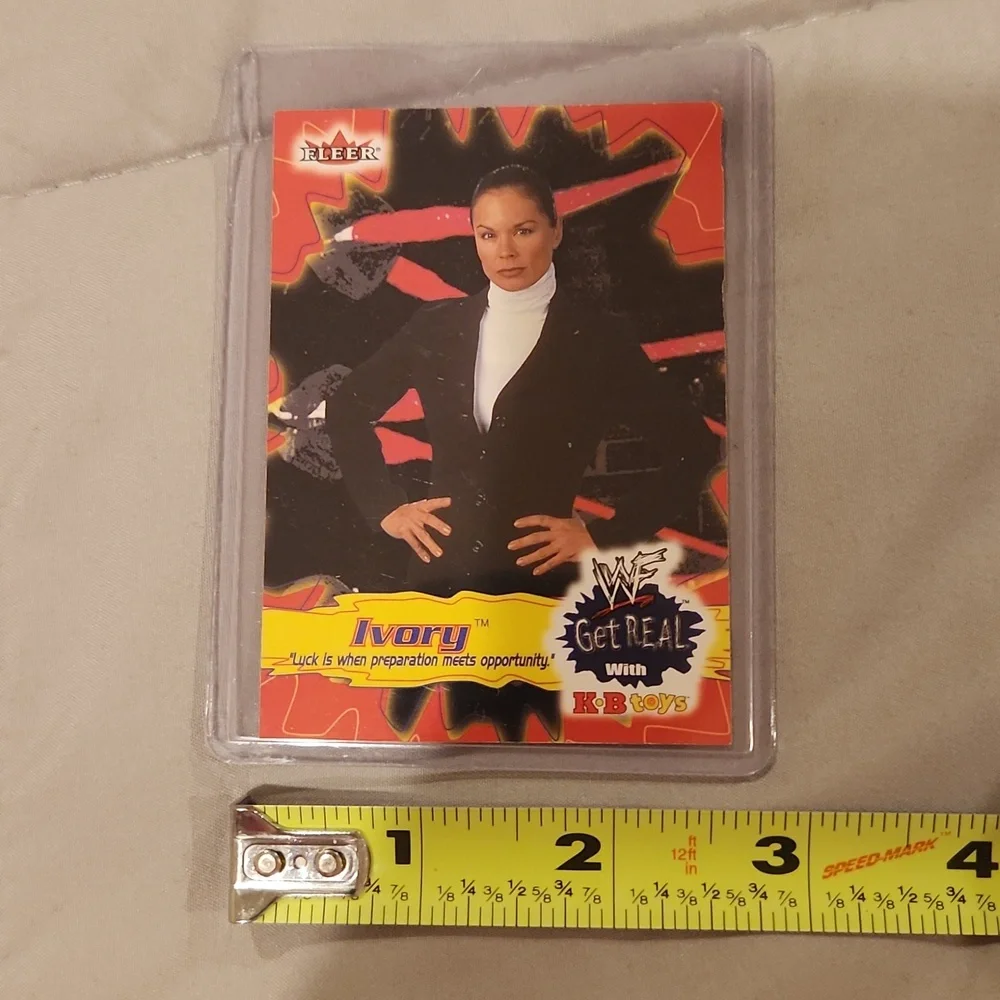 IVORY - 2001 Fleer -  WWF Get Real With KB - TRADING CARD